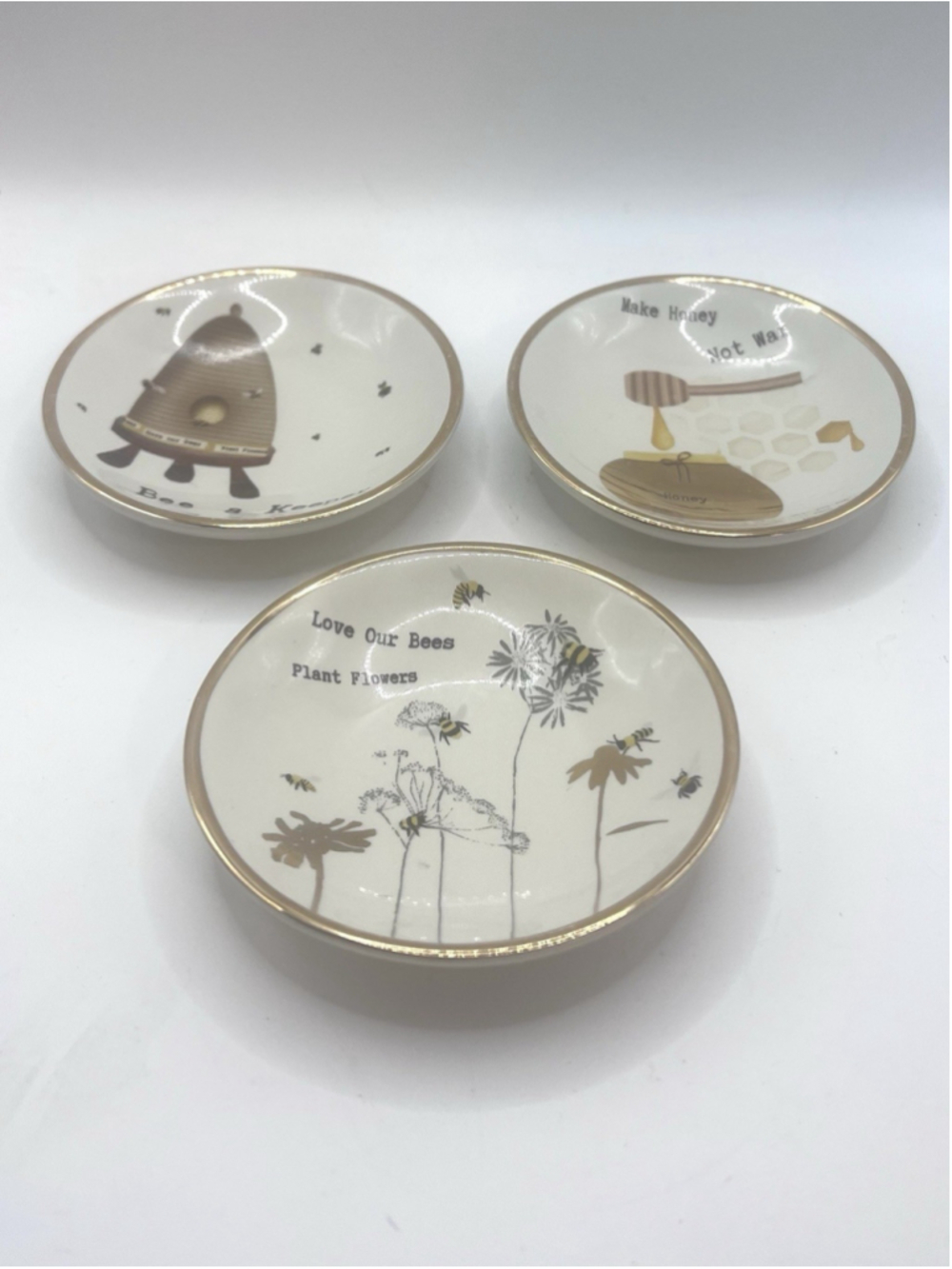 One Hundred 80 Degrees Bee Keeper Set of 3 Trinket Dish Plates Honey Love Bees